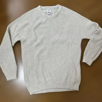 ZARA 베이지 리브 스웨터