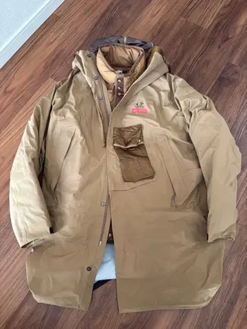 C.P. Company GORE-TEX INFINIUM 다운 자켓