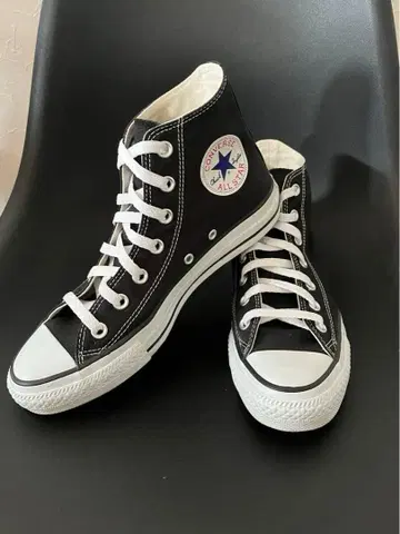 [ 새상품급 ] CONVERSE 하이컷 스니커즈 블랙 24.5cm