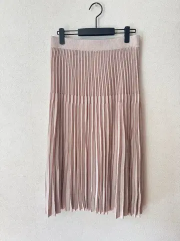 자유구 베이지 니트 플리츠 스커트