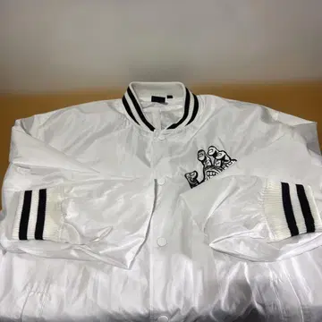 SANTA CRUZ 봄버 자켓 M 사이즈