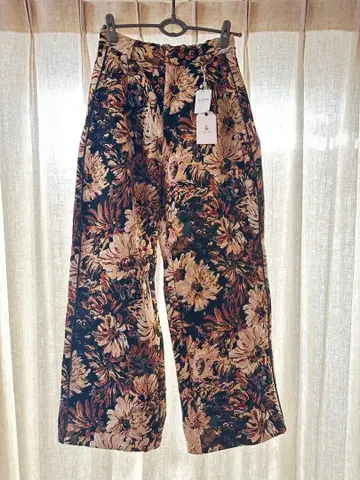 ESICA [ 새상품 ] 플라워 패턴 와이드 팬츠