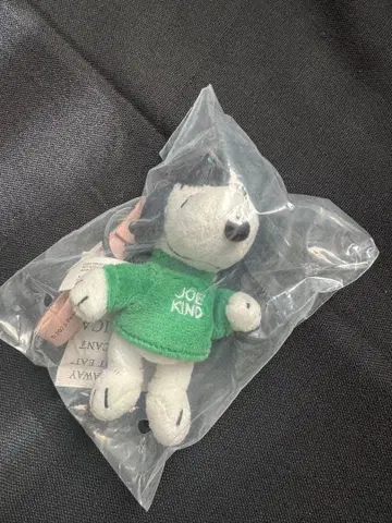 스타벅스 Starbucks peanut 키체인 스누피