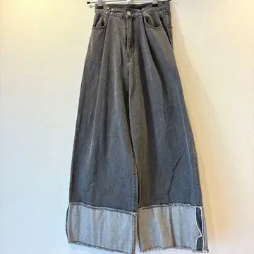 [ 새상품급 ] Chico 접어 입는 와이드 데님 팬츠 그레이 사이즈 0