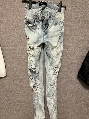 REPRESENT 데미지 데님 28