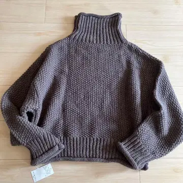 SM2 사만사 턱 니트 퐁퐁 니트 터틀넥 스웨터 새상품