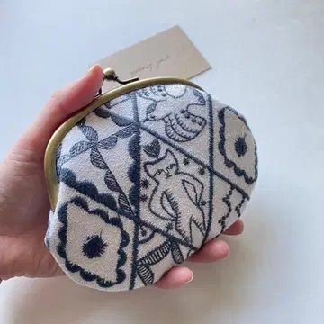 심포니 symphony 에크루 지갑 겸용 가마구치 미나 페르호넨