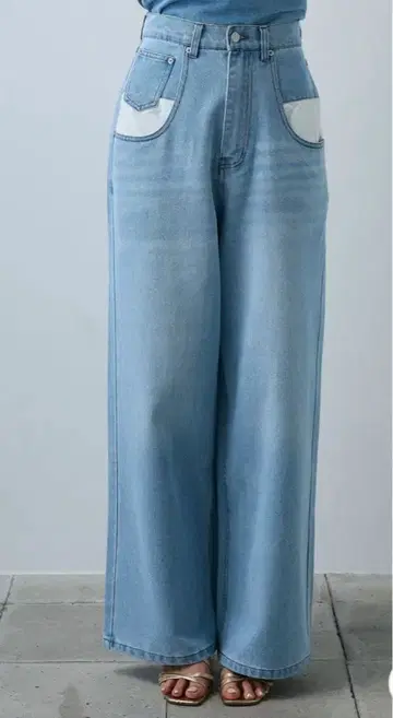 데님 루즈 포켓 팬츠 라이트 블루 스카이블루/esica 같은 형태