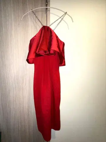 Veautt 레드 오프숄더 드레스 XS