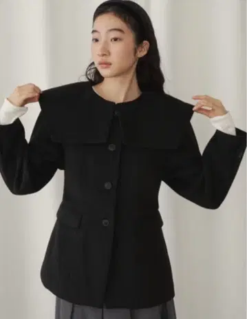 GIUNON 빅 칼라 코트 블랙