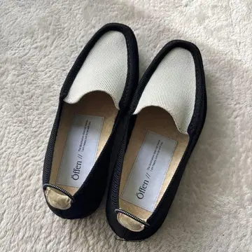 Offen 오펜 Offen 플랫슈즈 블랙/화이트