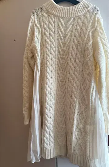 머큐리 듀오 사이드 플리츠 니트 원피스