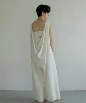 ETRE TOKYO 백 드레이프 살로펫