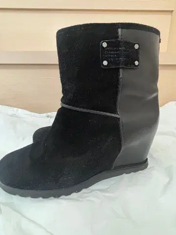 마크 바이 제이콥스 블랙 웨지 부츠 스웨이드 가죽