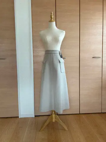 SHIPS 베이지 플레어 스커트 사이드 포켓 포함