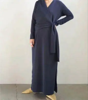 and her 안드하 원피스 네이비