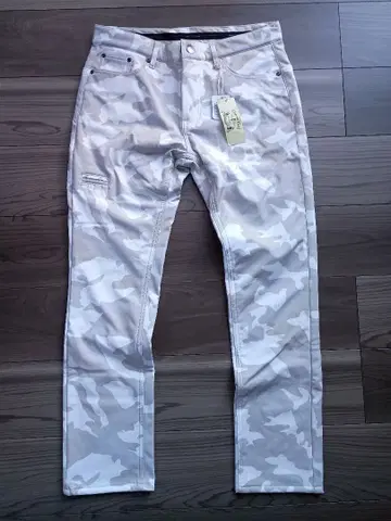 커먼골프 골프 팬츠 화이트 카모플라쥬 패턴