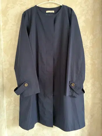미사용*슈라루*노카라 네이비 코트