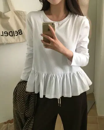 코튼 프릴 긴팔 라운드넥 T셔츠