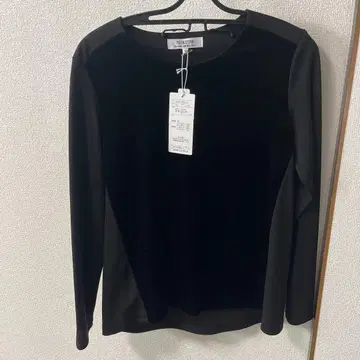새상품 PRIMATIVO 블랙 긴팔 T셔츠 M