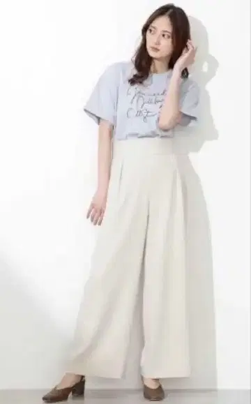 질 바이 질 스튜어트 스프링 베이직 팬츠