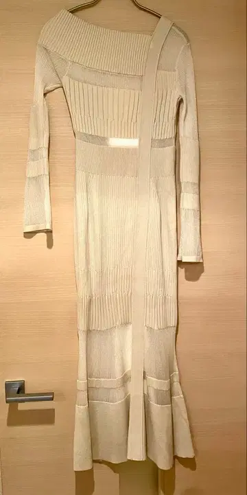 [ SNIDEL ] 오프숄더 시어 니트 원피스