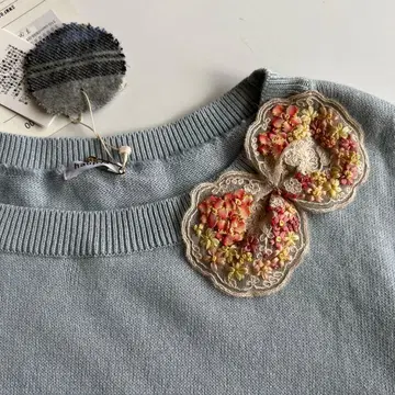 미사용 haupia 하우피아 니트 스웨터 레이스 꽃 모티브 긴팔 38