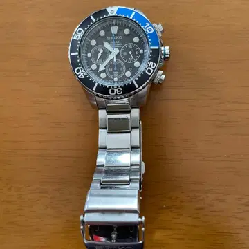 SEIKO 솔라 충전 다이버 워치
