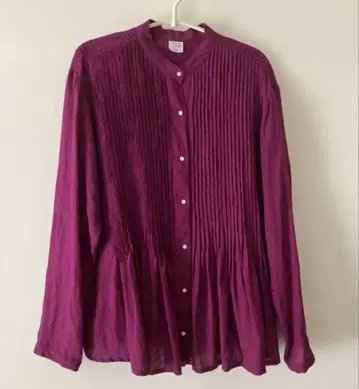 Veritecoeur 린넨 턱 플리츠 블라우스 VC-1641