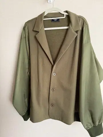 오토바나 올리브색 테일러드 자켓 벌룬 슬리브