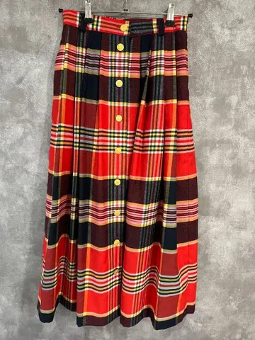 레드 계열 체크 플리츠 스커트 롱 기장