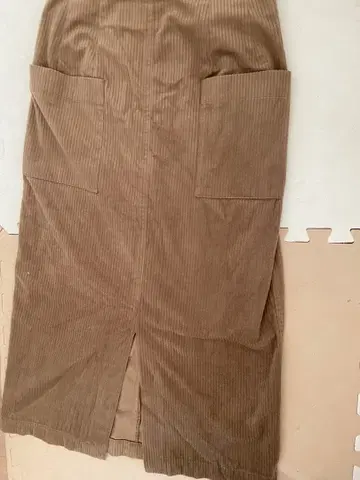 어반 리서치 타이트 스커트 스트레이트 실루엣