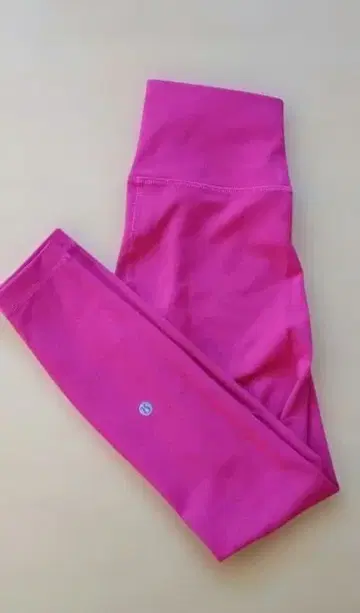 룰루레몬 핑크 하이웨스트 레깅스