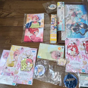 애니메이션 캐릭터 굿즈 묶음 판매