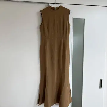 택 포함 미사용 새상품 머메이드 원피스