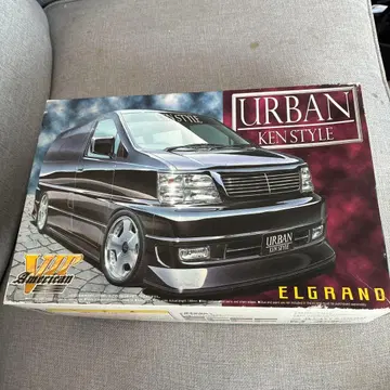 아오키 ELGRAND URBAN KEN STYLE 1/24 프라모델