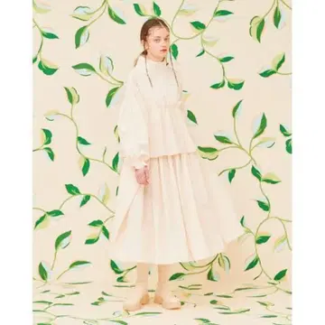 poppy 개더 볼륨 스커트 아이보리 화이트