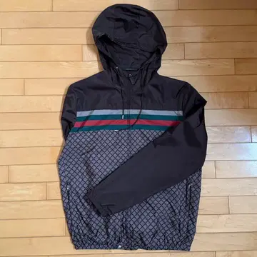 나일론 자켓 후드 부착 스트라이프 디자인