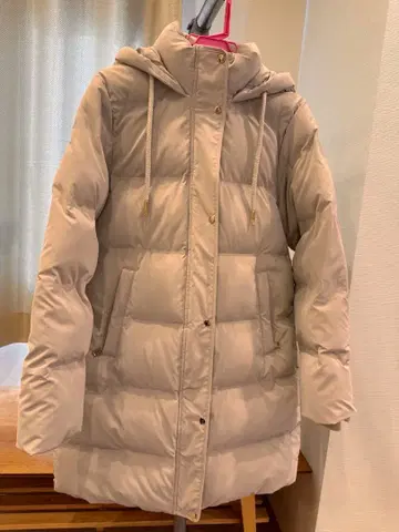 ZARA 후드 부착 다운 자켓 USA S 베이지