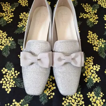 실버 글리터 리본 플랫슈즈