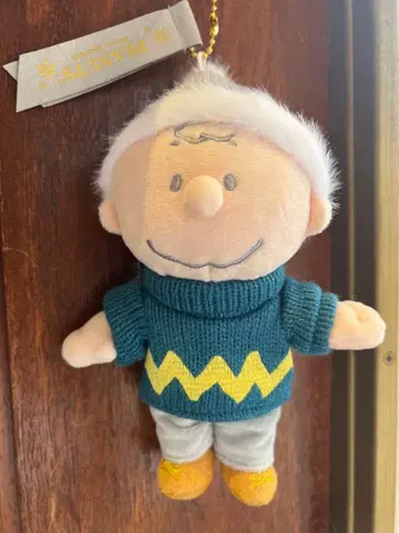 USJ 한정판 찰리 브라운 봉제 인형 키체인 크리스마스