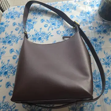 다크 퍼플 숄더백 합성 피혁