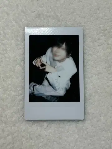 유선 턱시도 폴라로이드 러브시크