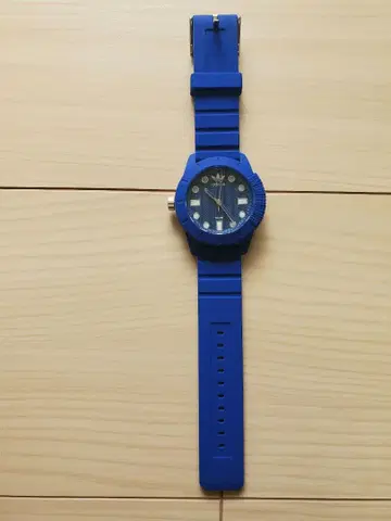 아디다스 오리지널 시계