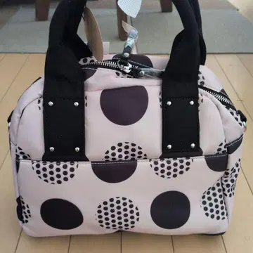 리즈 데이즈 도트 무늬 핸드백 화이트 블랙 발수