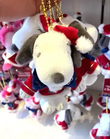 2025 USJ 크리스마스 스누피 마스코트 키체인