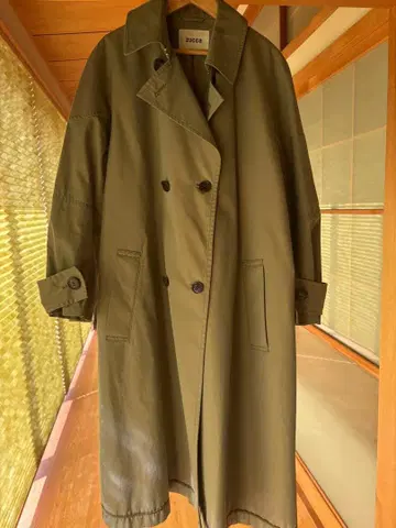 ZUCCA 트렌치코트