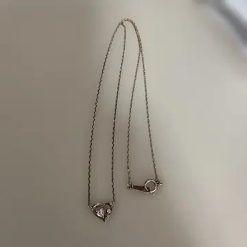 하트형 실버 목걸이