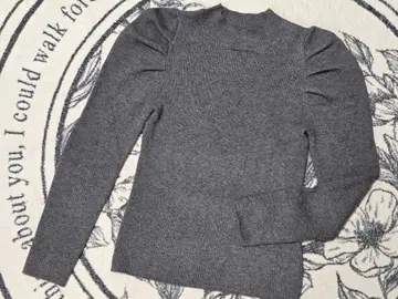 QUEENS COURT 파워 숄더 니트 그레이 M