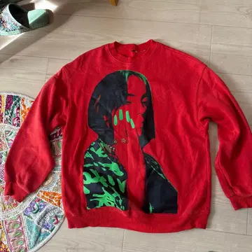 그래픽 프린트 빨간색 트레이닝복